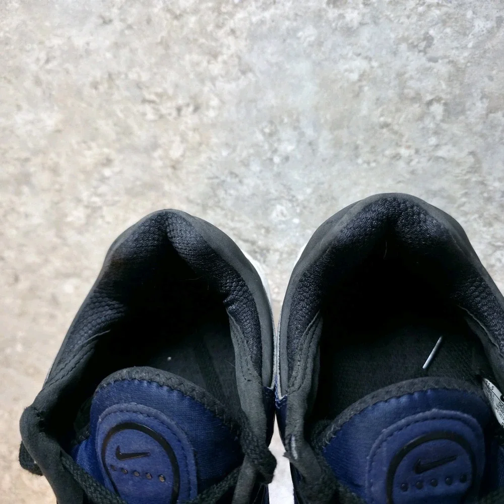 Nike air tuned
